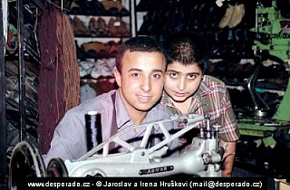 Ševci na tržišti v Sanliurfa (Turecko)