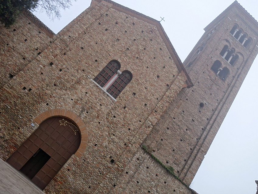 Basilica di San Francesco v Ravenně