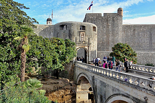 Gradska vrata od Pila v Dubrovníku (Chorvatsko)