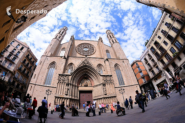 Basilica de Santa Maria del Mar v Barceloně (Španělsko)