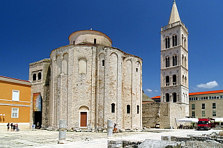 Katedrála sv. Stošije v Zadaru (Chorvatsko)