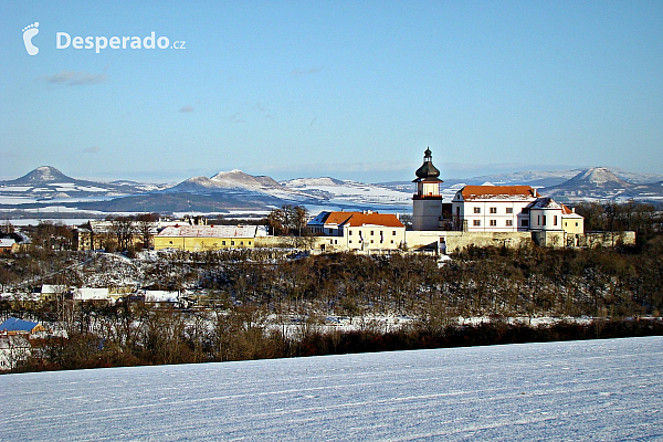 Nový Hrad v Jimlíně na Lounsku (Česká republika)