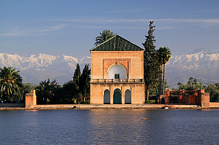 Menara Gardens v Marrákeši