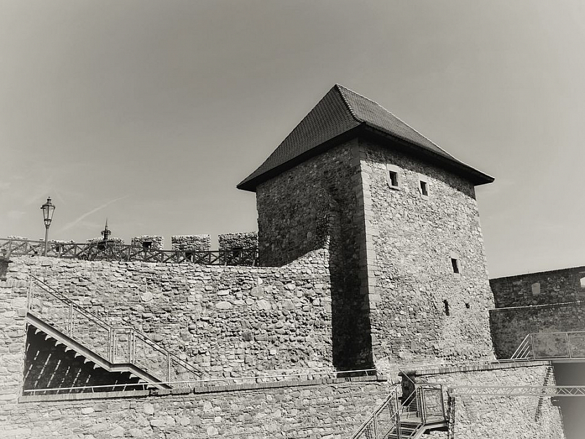 Nitriansky hrad - Vazulova veža (Slovensko)