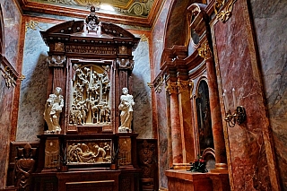 Nitriansky hrad - interiér dolného kostola (Slovensko)