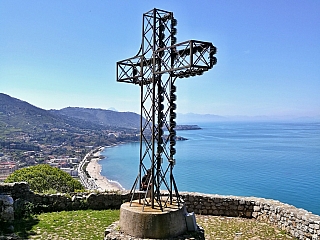 Jejich silná víra je důvodem toho, že jsou Velikonoce neoslavovanějším svátkem (Sicílie - Itálie)