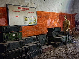 Výstava v interiéri Pevnosti Monoštor (Maďarsko)