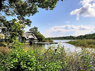Dřevěná pozorovatelna v Ķemeri (Jūrmala - Lotyšsko)