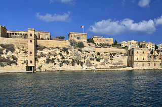 Výlet lodí Captain Morgan okolo Valletty, Grand Harbour a Sliemy (Malta)