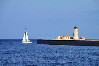 Výlet lodí Captain Morgan okolo Valletty, Grand Harbour a Sliemy (Malta)