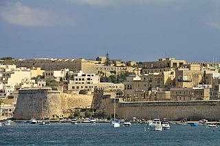 Výlet lodí Captain Morgan okolo Valletty, Grand Harbour a Sliemy (Malta)