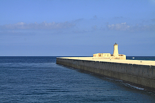 Výlet lodí Captain Morgan okolo Valletty, Grand Harbour a Sliemy (Malta)