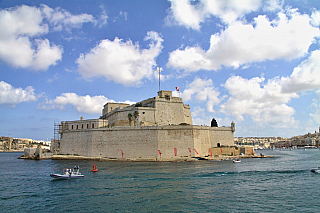 Výlet lodí Captain Morgan okolo Valletty, Grand Harbour a Sliemy (Malta)