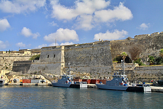 Výlet lodí Captain Morgan okolo Valletty, Grand Harbour a Sliemy (Malta)