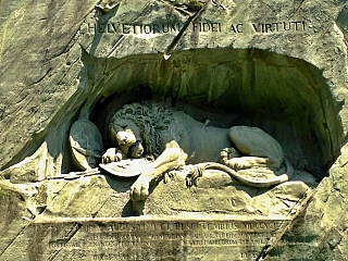 Lví pomník v Lucernu (Švýcarsko)