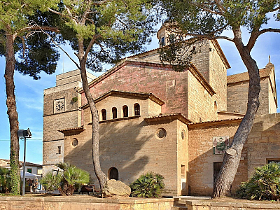 Kostel Església de Sant Jaume d'Alcúdia