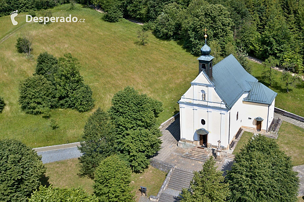 Poutní kostel Malenisko u Provodova (Česká republika)