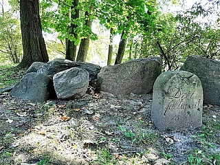 Pietní místo – pomníky nalezené při likvidaci šachet (Landek Park - Ostrava - Česká republika)