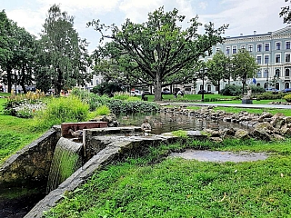 Park Bastejkalna (Riga - Lotyšsko)