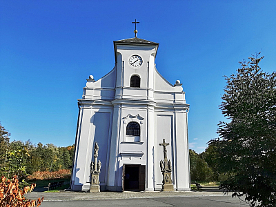 Šikmý kostel sv. Petra z Alkantary (Karviná - Česká republika)