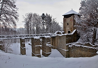Zřícenina hradu Lukov (Česká republika)