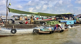 Plovoucí trh na Mekongu (Vietnam)