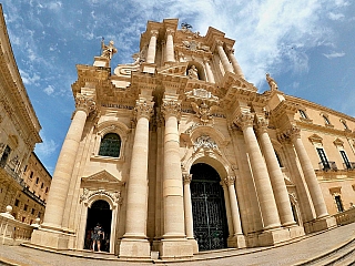 Duomo di Siracusa v Syrakusách (Sicílie - Itálie)