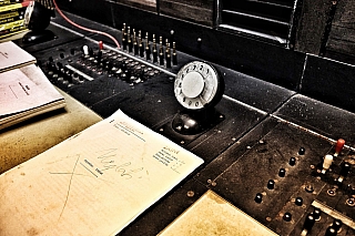 Telefónna a ďalekopisná ústredňa, kryt Alekšince (Slovensko)