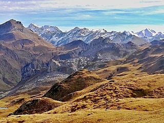 Pohled ze hřebene (Baskicko - Španělsko)