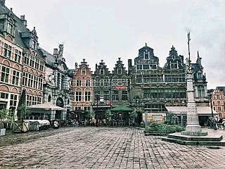 Náměstí Sint-Veerleplein (Gent - Belgie)