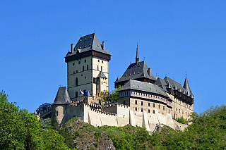 Hotel Karlštejn přinese procházku českou historií v ráji plném zeleně