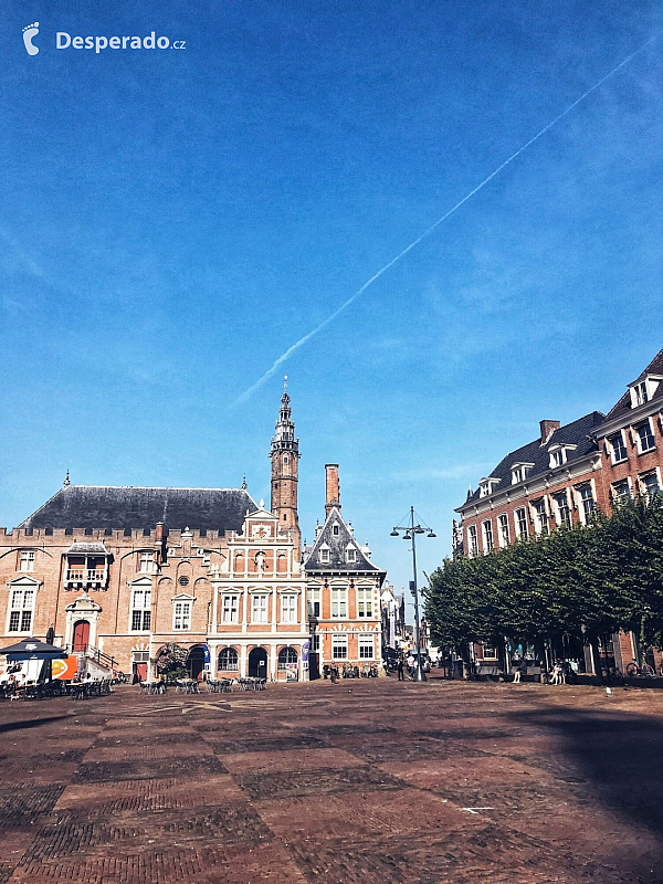 Radnice na Grote Markt (Haarlem - Nizozemsko)