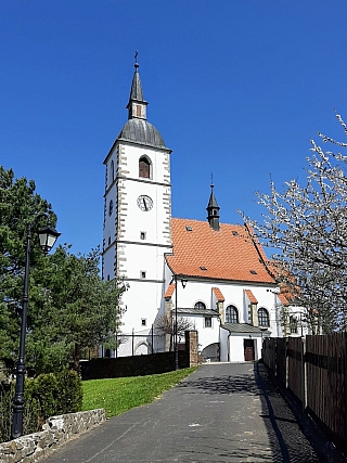 Kostel Narození sv. Jana Křtitele (Zámek Stará ves na Ondřejnicí - Česká republika)
