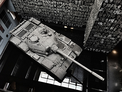 Sovietsky bojový tank T-54 v Dome teroru (Budapešť - Maďarsko)