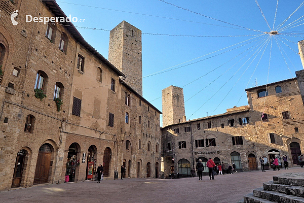 San Gimignano (Toskánsko - Itálie)