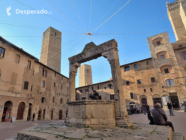 San Gimignano (Toskánsko - Itálie)