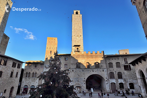 San Gimignano (Toskánsko - Itálie)