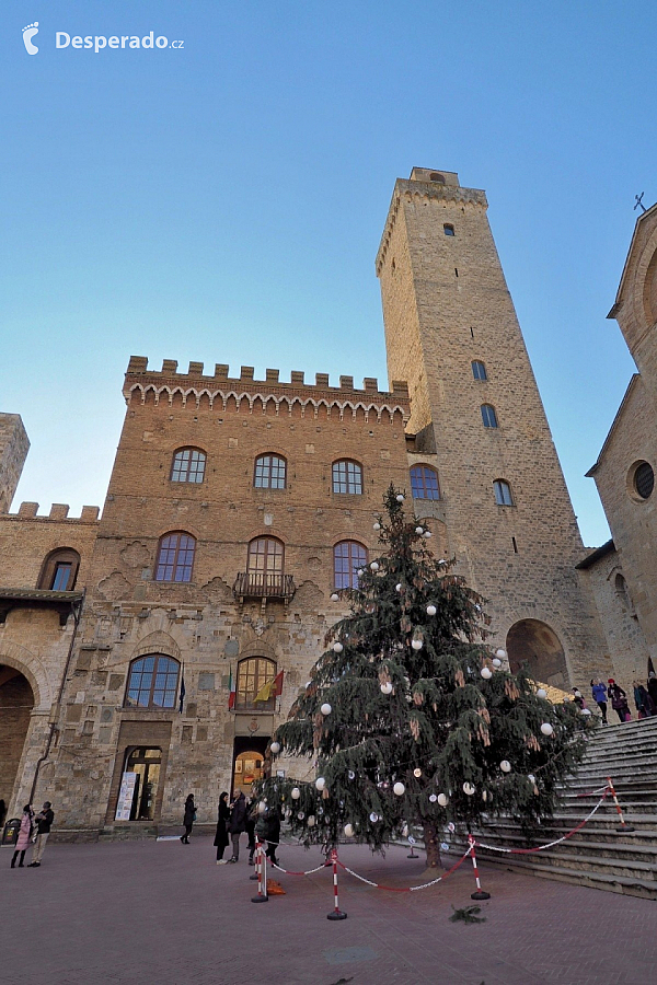 San Gimignano (Toskánsko - Itálie)