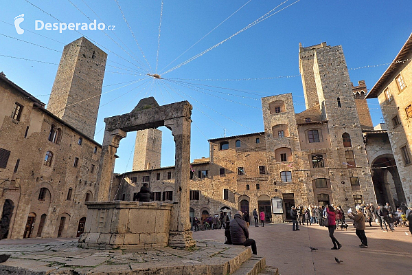 San Gimignano (Toskánsko - Itálie)