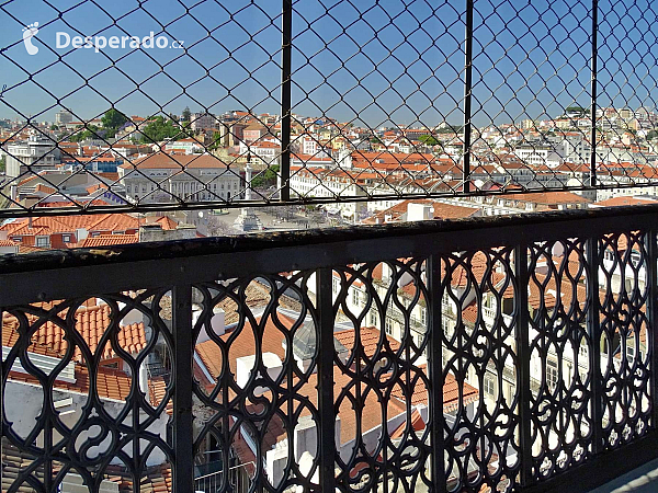 Elevador de Santa Justa v Lisabonu (Portugalsko)