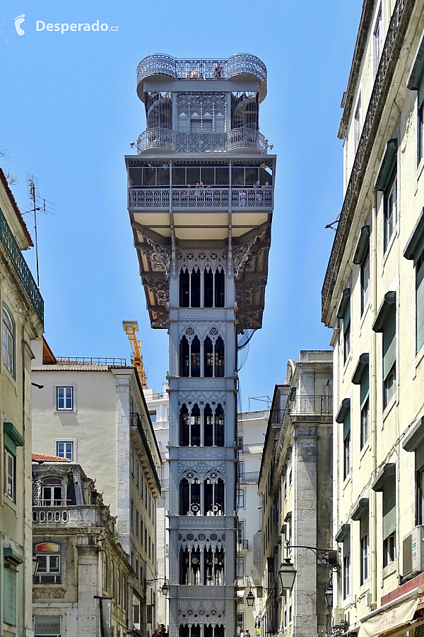 Elevador de Santa Justa v Lisabonu (Portugalsko)