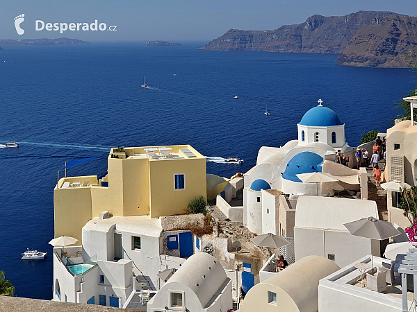 Oia na ostrově Santorini (Řecko)