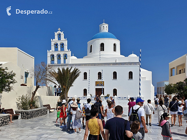 Oia na ostrově Santorini (Řecko)