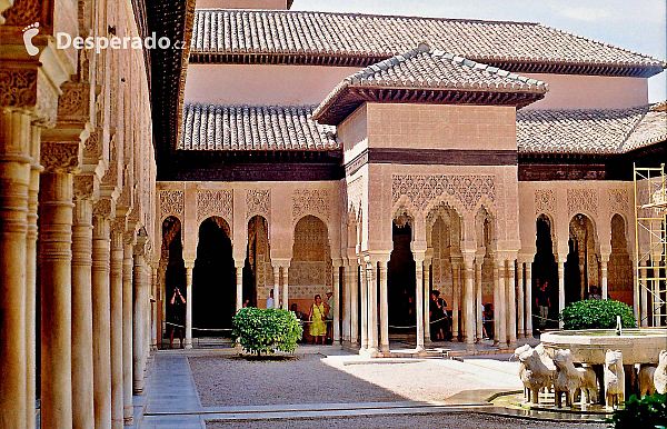 Alhambra (Andalusie - Španělsko)