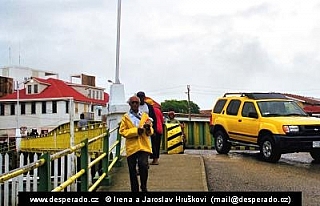 Most Swing Bridge v centru Belize City (Belize)