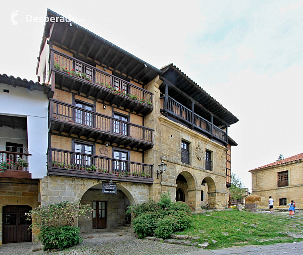 Santillana del Mar  (Kantábrie - Španělsko)