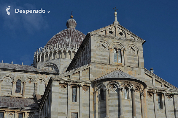 Baptisterium, Katedrála a Šikmá věž v Pisa (Toskánsko - Itálie)