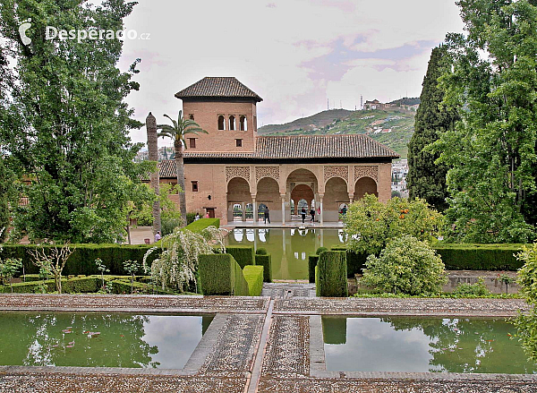 Alhambra (Andalusie - Španělsko)