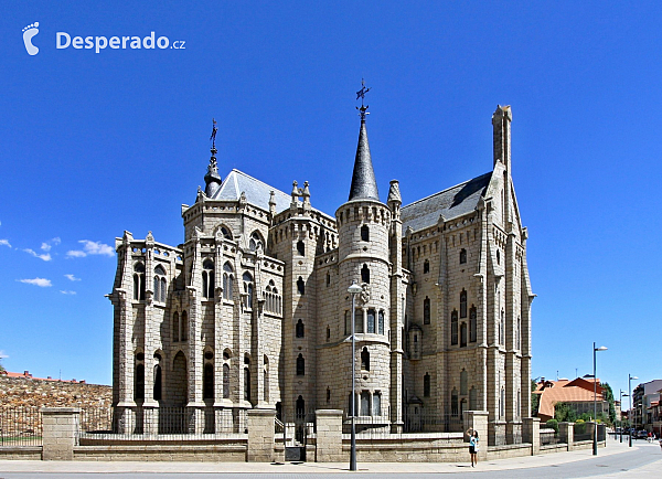 Biskupský palác ve španělském městě Astorga (León - Španělsko)
