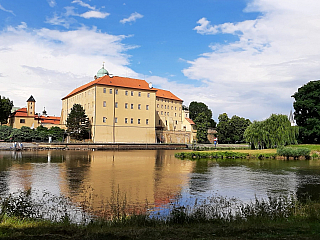 Do Poděbrad za zdravím, romantikou a historií